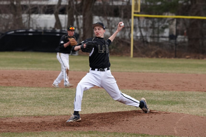 (Photo courtesy yearbookavenue.com)