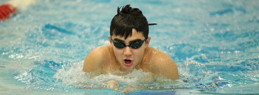 Photo courtesy yearbookavenue)